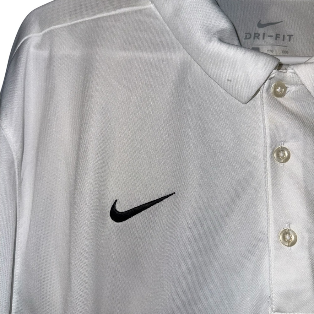 ❇️NWT❇️ Nike Men's Classic White Polo Shirt - Picture 5 of 9